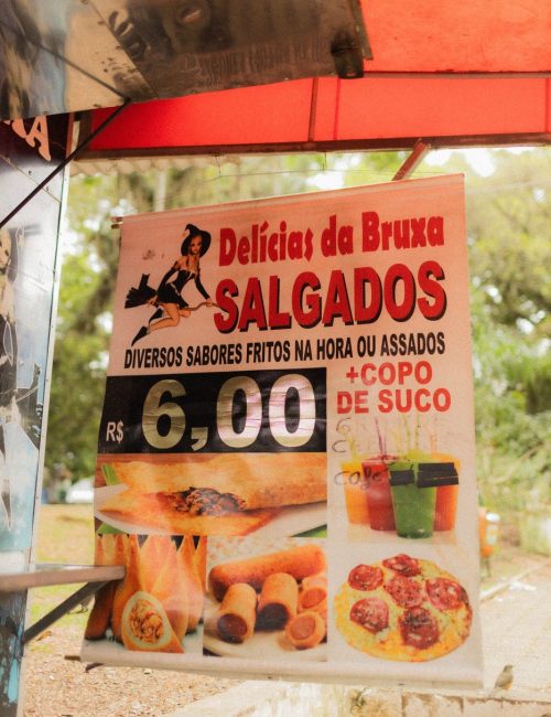 Detalhes do Quiosque da Bruxa.